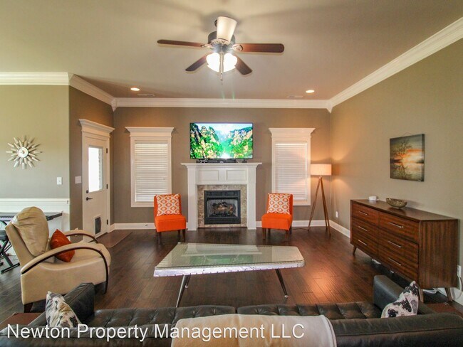 Photo - 3 br, 2 bath House - 13277 Hidden Valley D...