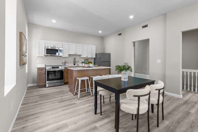 Photo - 3166 Oregon Ave Unit 2N