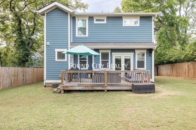 Photo - 606 B Eastboro Ave.-