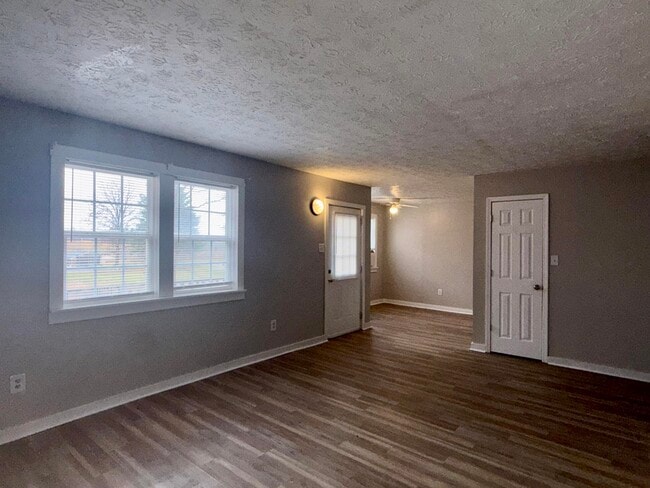 Photo - 51 Shields Ln Unit 4