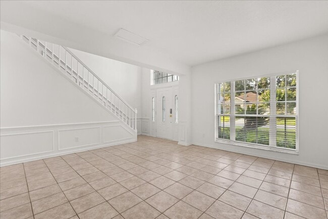 Photo - 349 Hanging Moss Cir