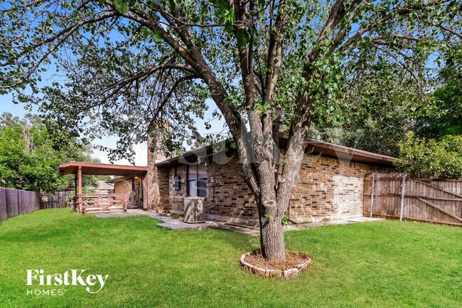 Photo - 3944 Misty Meadow Dr