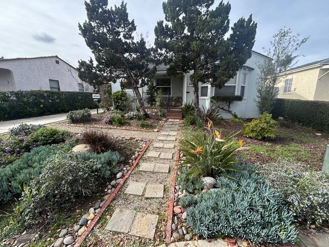 Photo - 4646 51st St