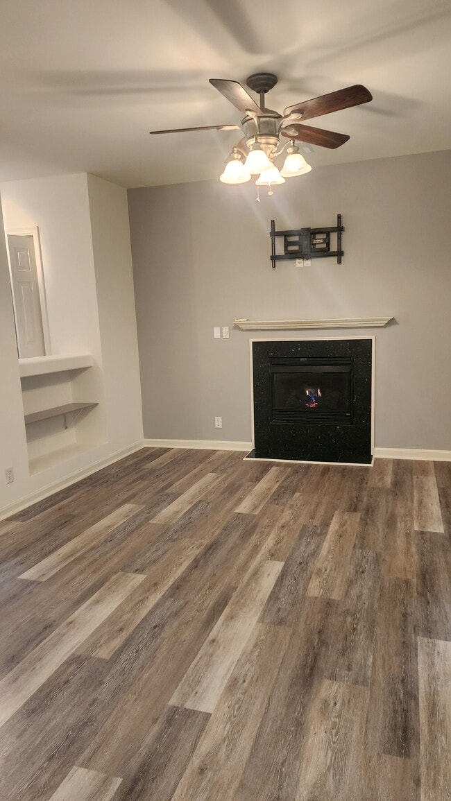 Photo - 7436 Cedar Grove Ln