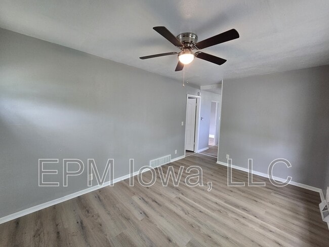 Photo - 512 Maynard Ave