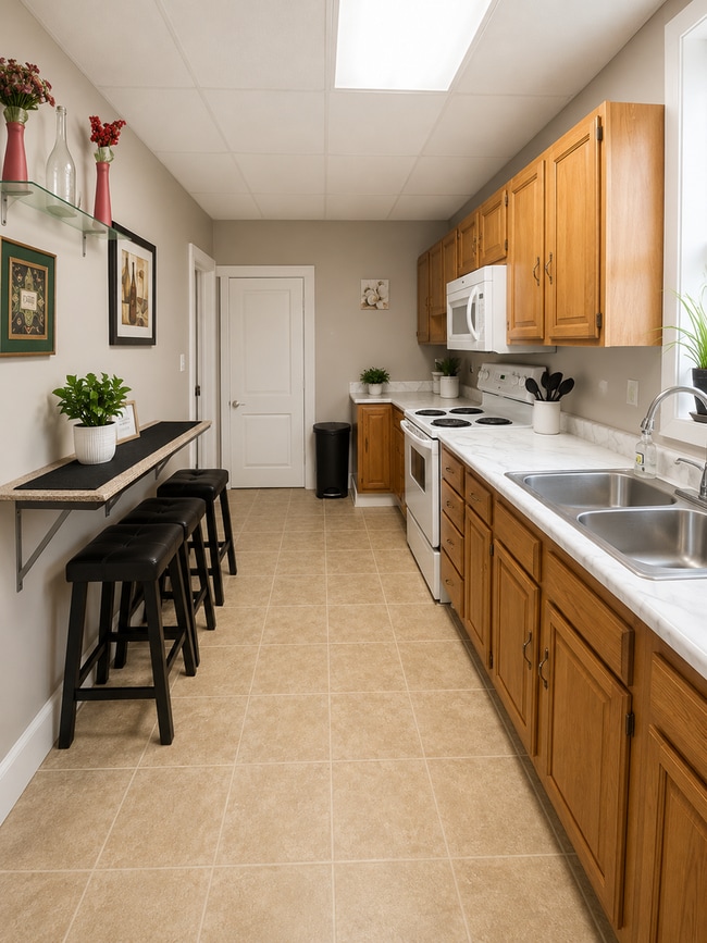 Photo - AVAILABLE Immediately - 2 BED 1 BATH Unit 4