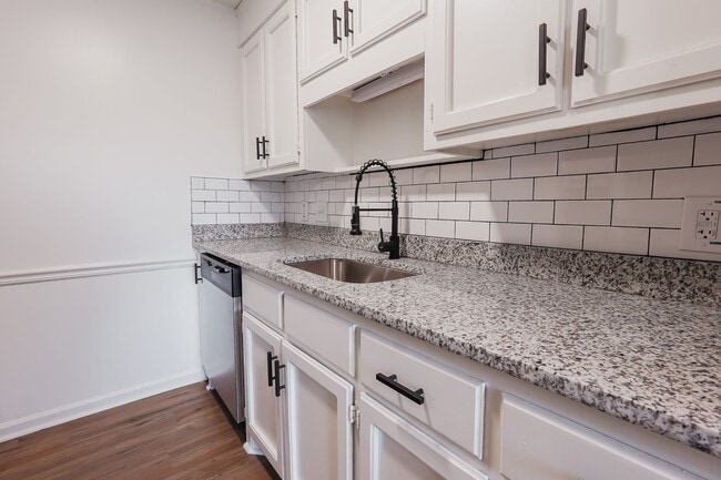 Photo - 134-134 Northwood Dr Unit 134 Northwood Dr Mt. Airy