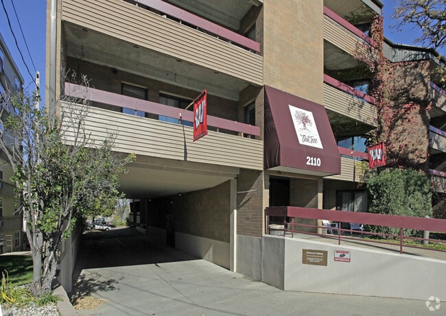 Building Photo - Oak Tree Apartments