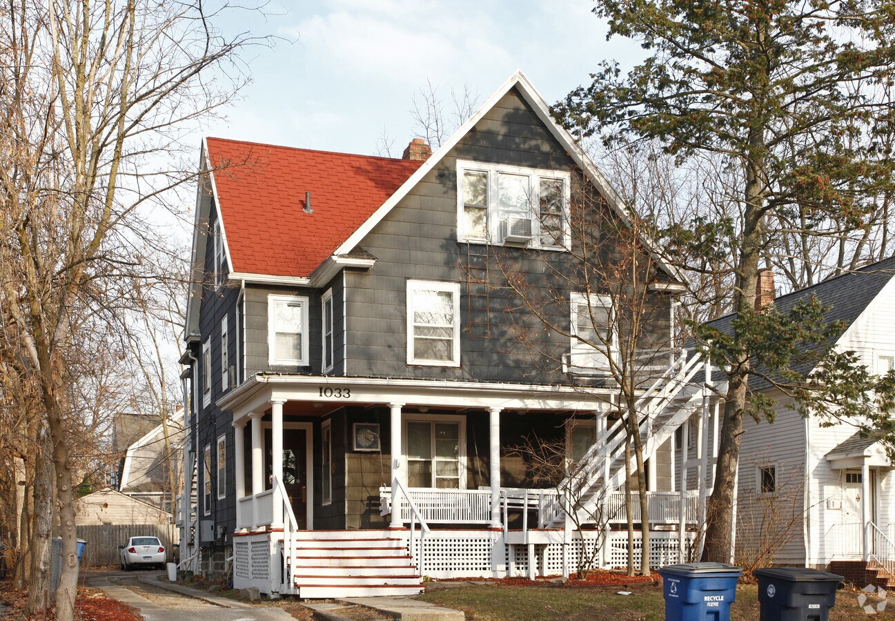 Photo - Idle Hour Apartments