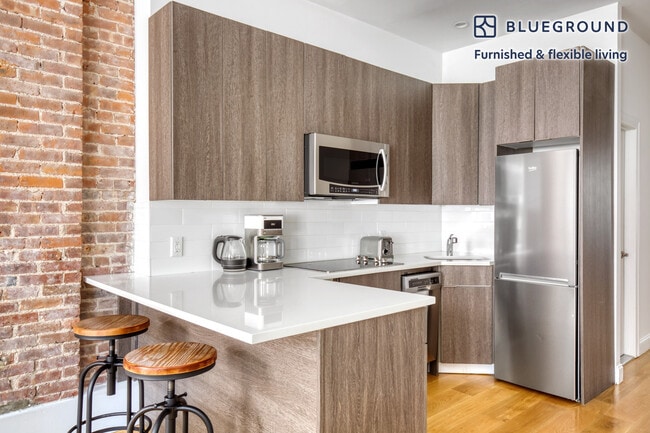 110 W 79th St Unit SI FL3-ID277