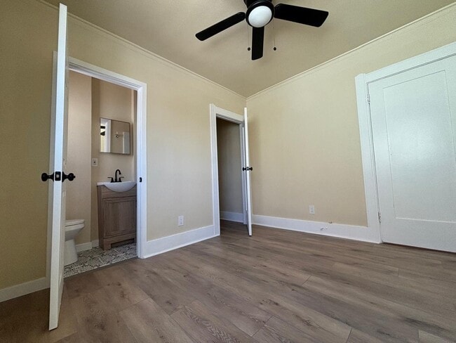 Building Photo - 5306 Cimarron St