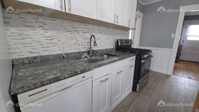 Photo - 121 Delmont Ave