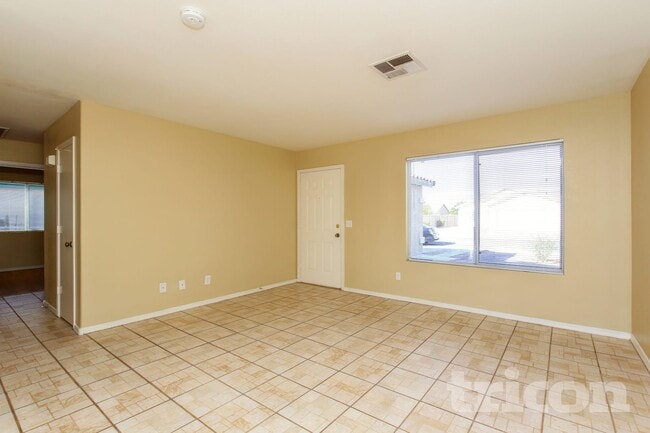 Photo - 4127 W Solar Dr