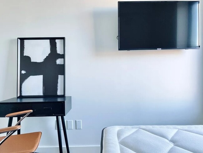 Furnished room/NOT APARTMENT