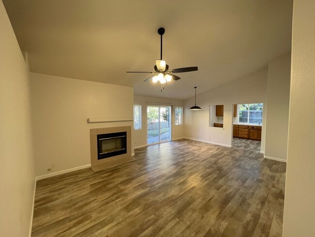 Photo - 3 bedroom 2 bath, Mission Ranch Neighborhood, Turnkey ready to move in.