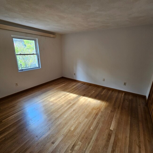 Photo - 54 Vineland St Apartamentos