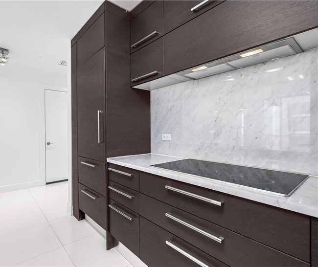 Photo - 900 Biscayne Blvd Unit 4210
