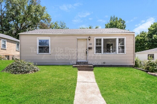 Photo - 422 Plaza Ave