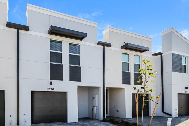 Photo - 4030 Hot Springs Ave