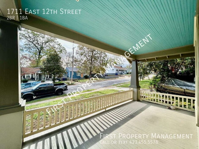 Photo - 1711 E 12th St