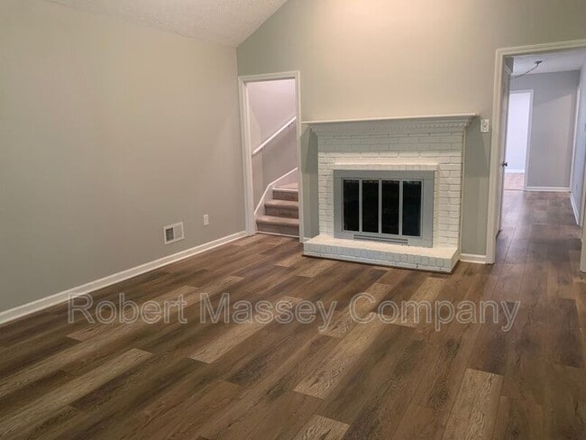 Photo - 819 Fountain Ave