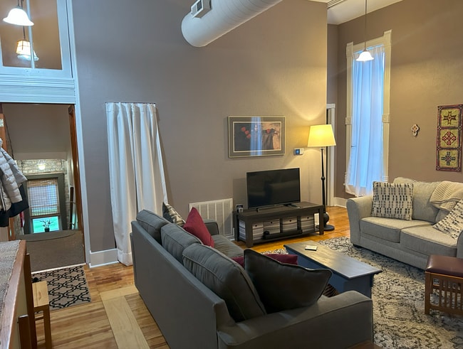 Photo - 107 W Lexington Ave Unit 107 West Lexington Avenue