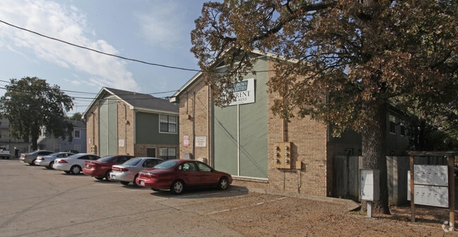 Photo - Double Tree Apartments