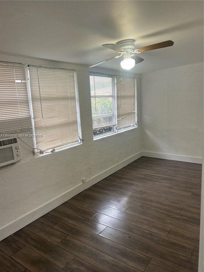 Photo - 1937 Taylor St Unit 2