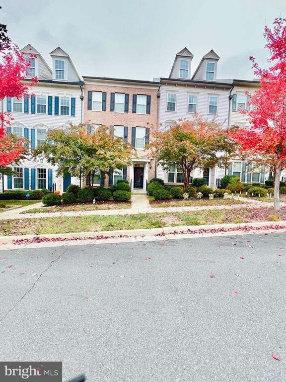 Photo - 212 Almond Dr Townhome