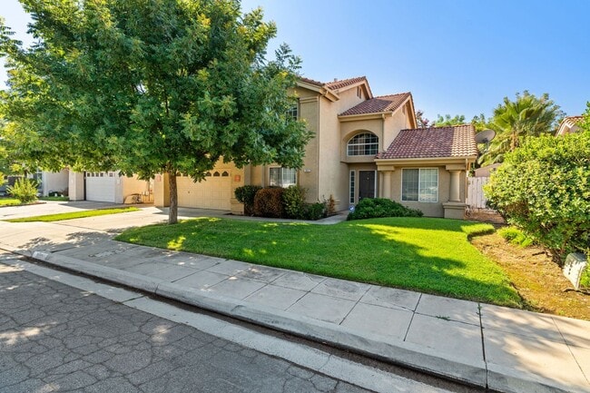 Spacious home in Northeast Fresno location... - Spacious home in Northeast Fresno location...