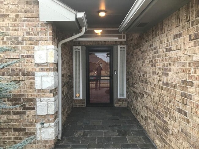 Photo - 753 Caroline Dr