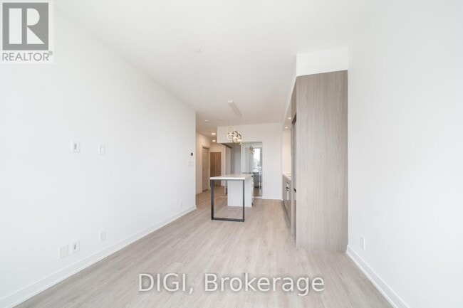 Photo - 485 Perth Ave Unit W320