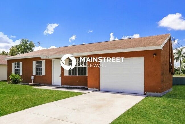 Photo - 3 Bedroom Pet-Friendly Home in Port St Luc...