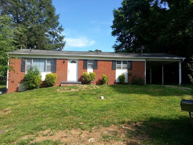 Nice 3 bedroom home on west end for rent - Nice 3 bedroom home on west end for rent