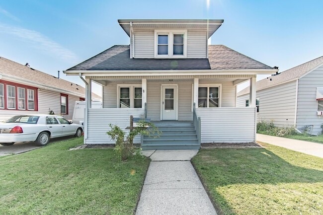 Building Photo - 7305 32nd Ave Rental