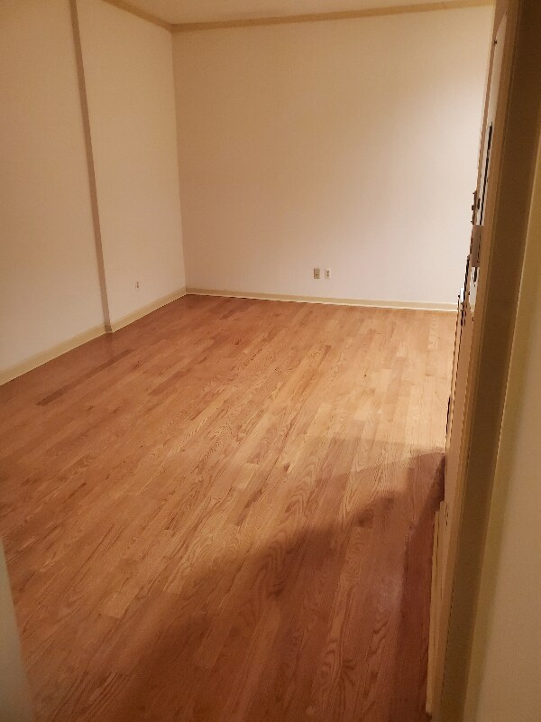 Photo - 11 Paterson Ave Unidad Rear Apt