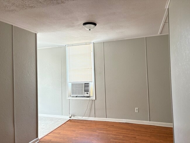 Photo - 729 E Maple St Unit #3