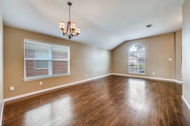 Photo - 1918 Caddo St