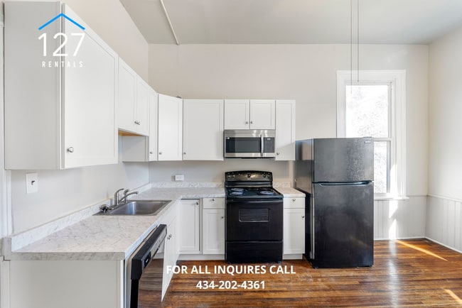 Modern Comfort Meets Prime Convenience - 3BR/2BA in Lynchburg!
