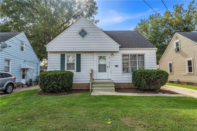 Building Photo - 25730 Shoreview Ave
