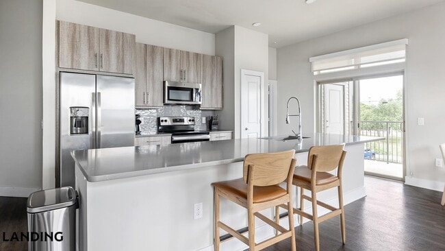 Photo - 1900 Airport Commerce Dr Unidad 3201