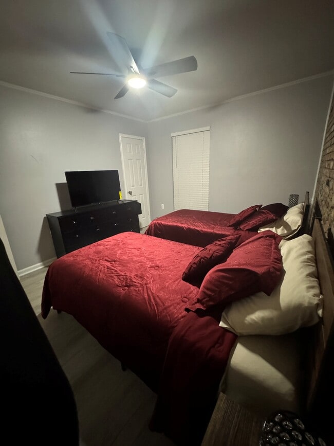 Bedroom 2 - 3162 Highway 1 S Unit 3