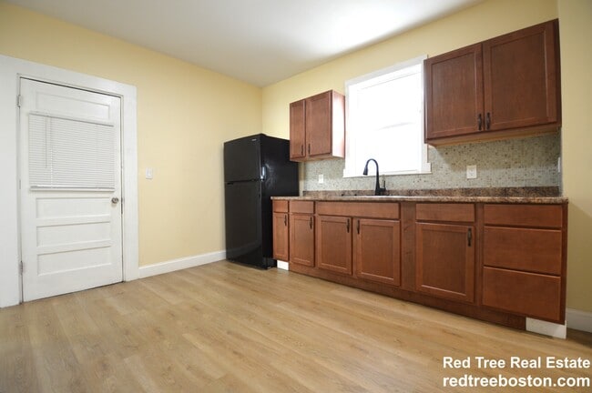 Photo - 24 Weld Hill St Unit 1