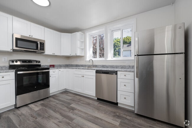 Interior Photo - Hopewell Gardens Rental