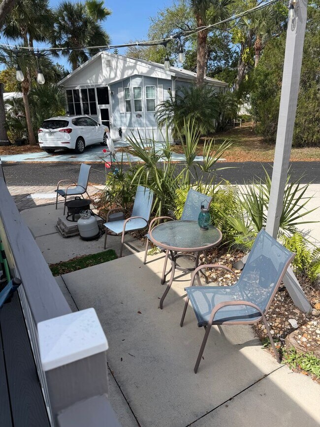 Photo - Mobile Home in Sarasota Lakes and Rv