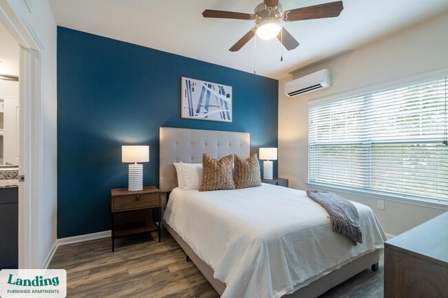 Photo - 655 W Mallard Creek Church Rd Unidad 04-212.1410766