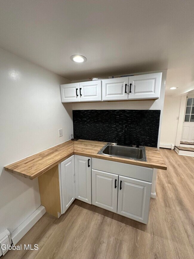 Photo - 27 McElwain Ave