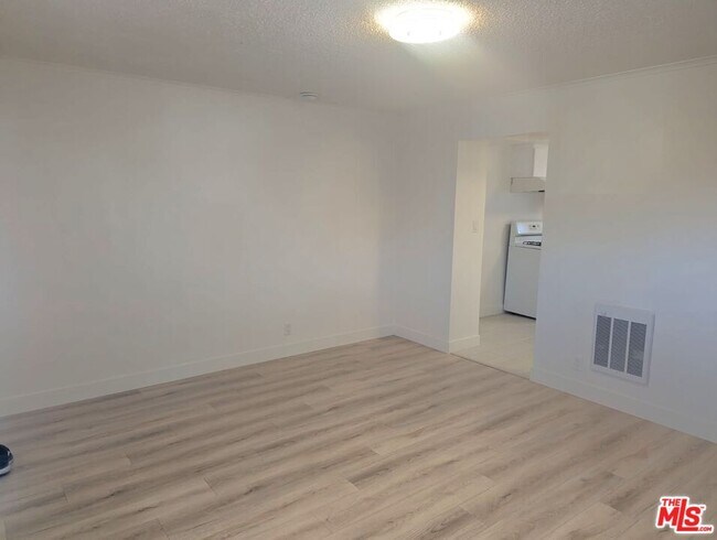 3837 Sedgwick Ave