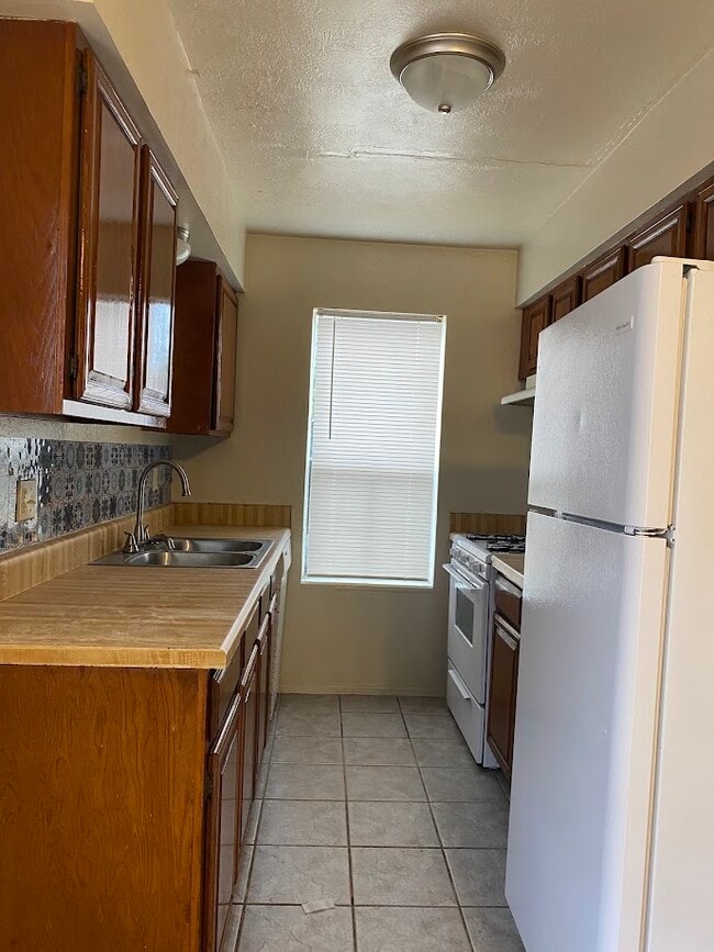 Photo - 1512 Pine Ridge Dr Unit A