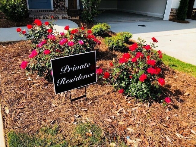 Photo - 403 Johnson Ct